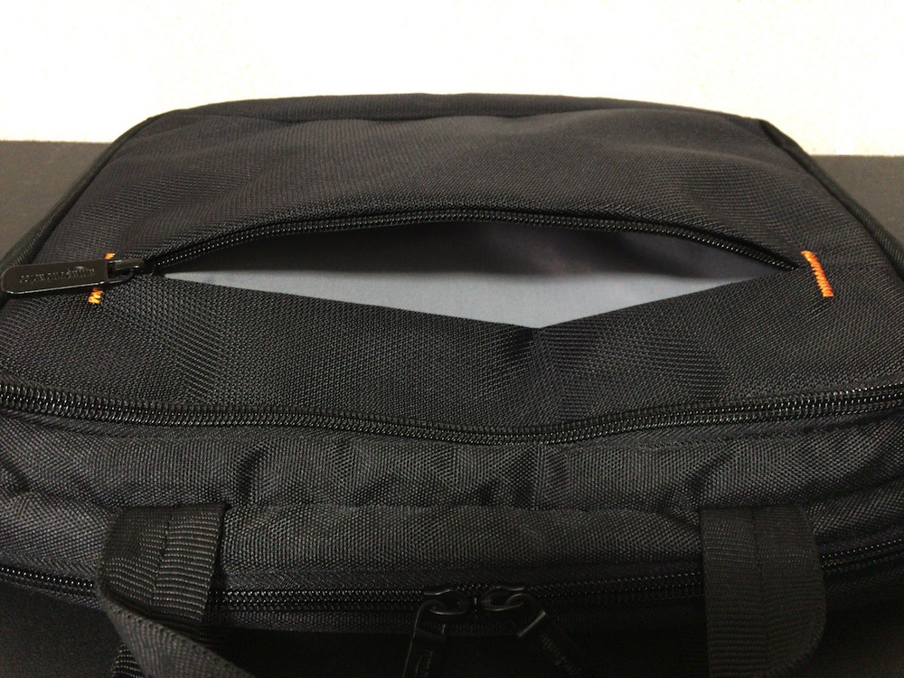 Black Basics 11.6-Inch MacBook Laptop and Tablet Shoulder Bag 10-Pack 
